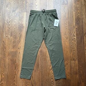 Woman’s forest green joggers
